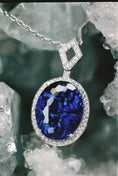 Load image into Gallery viewer, Necklace with Tanzanite
