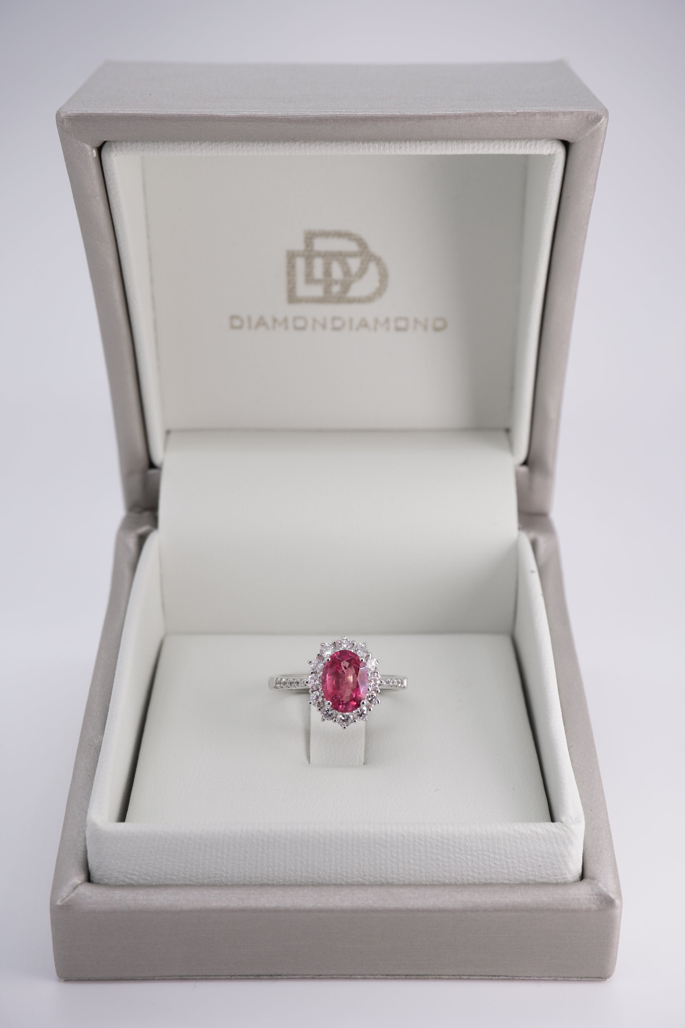 Anello con tormalina 1,20 ct